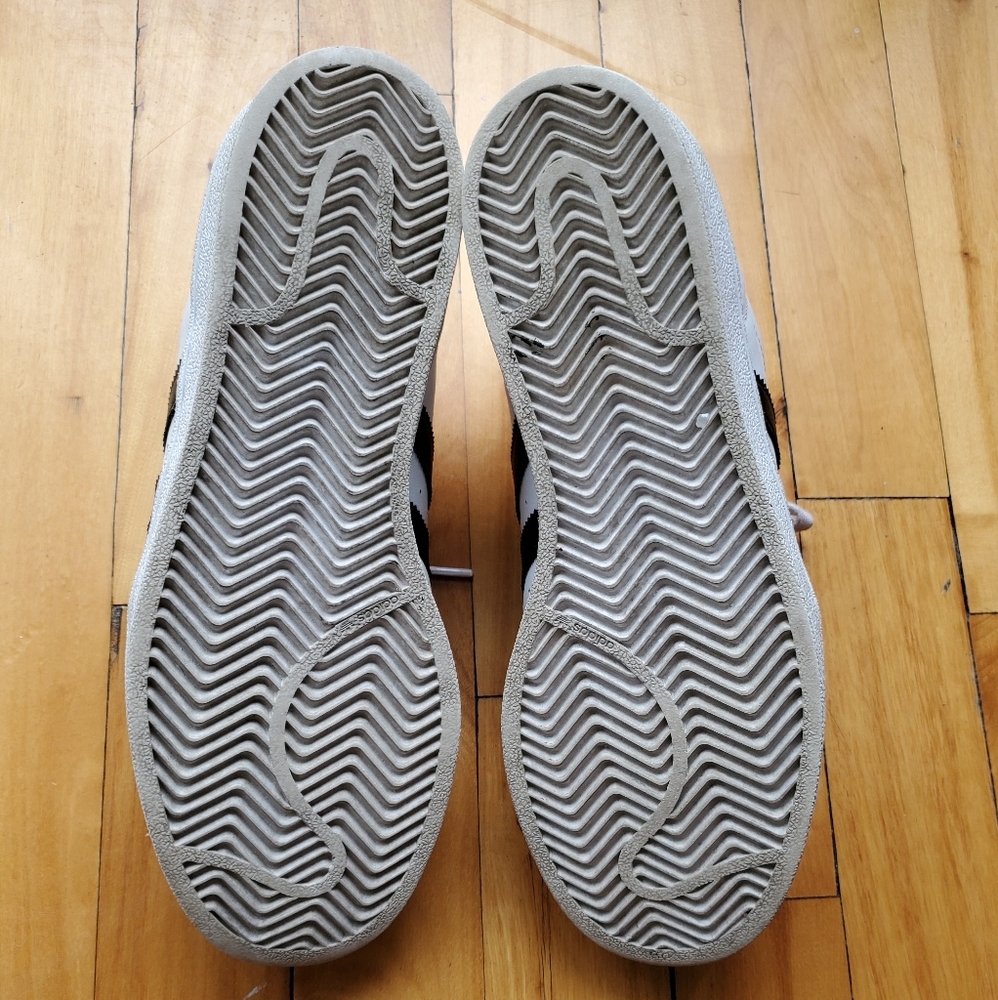 Adidas - Picture 4 of 6
